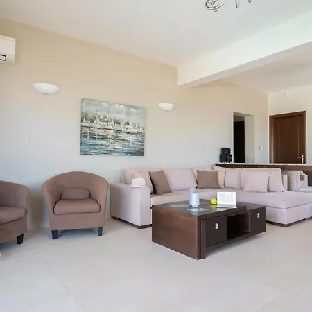 Latos Villa *